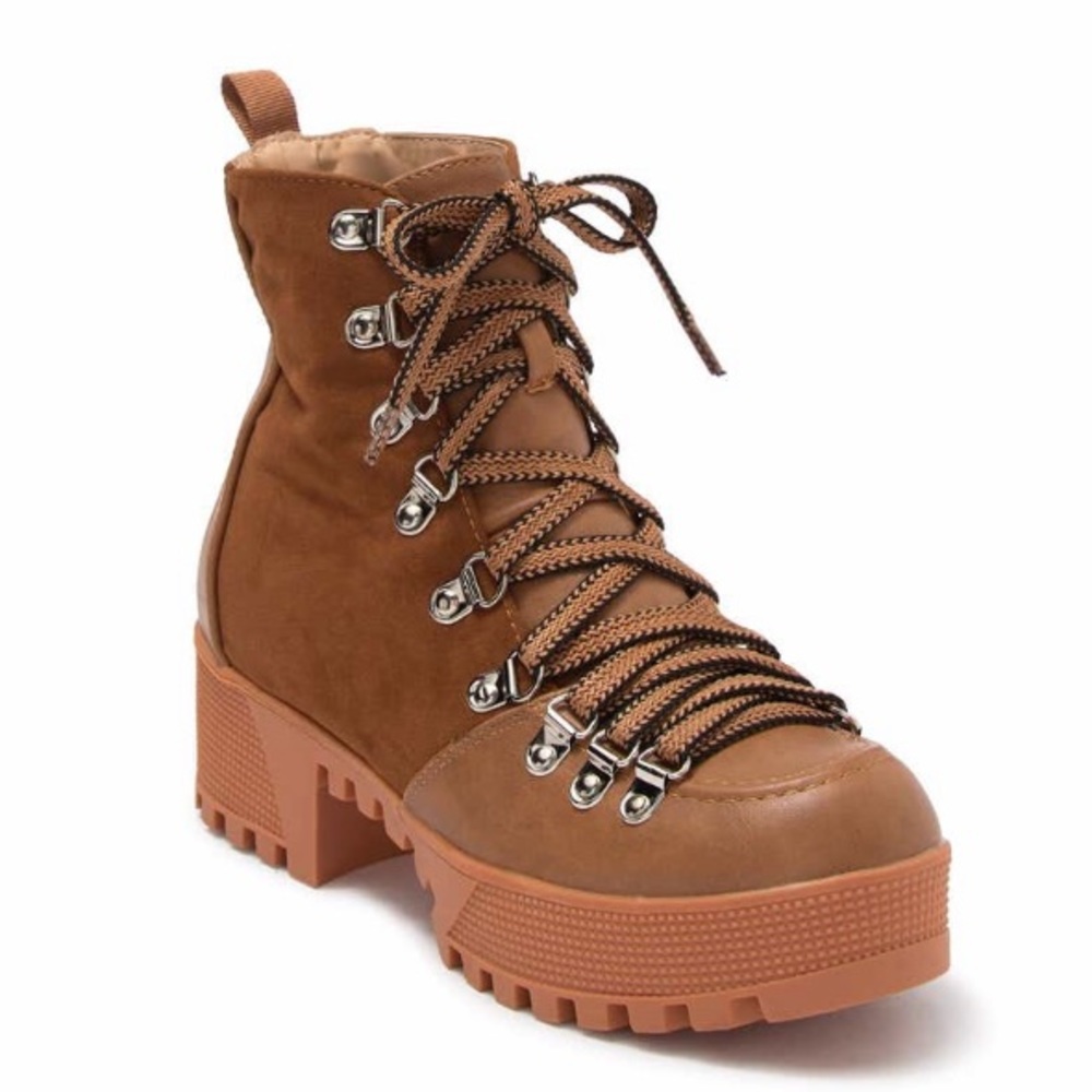 NEW Chase + Chloe Lug Sole Combat Boot Boots